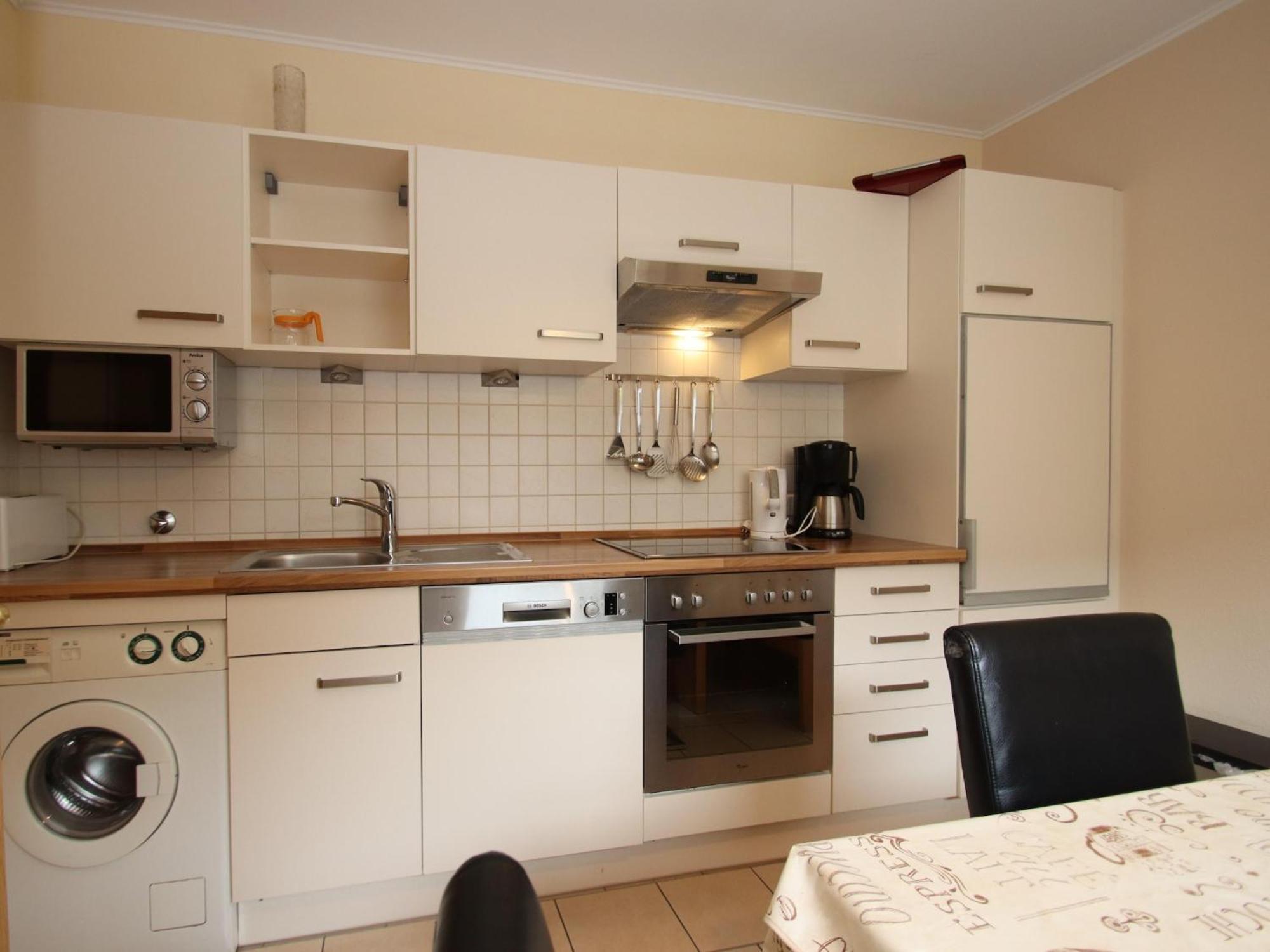 Cozy Terraced House Near The Beach Dornumersiel Bagian luar foto